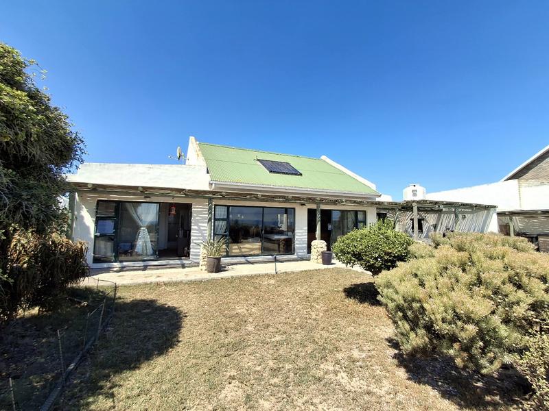5 Bedroom Property for Sale in Duyker Eiland Western Cape